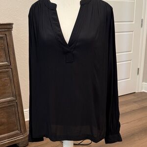 GAP Classic Black Women's Blouse